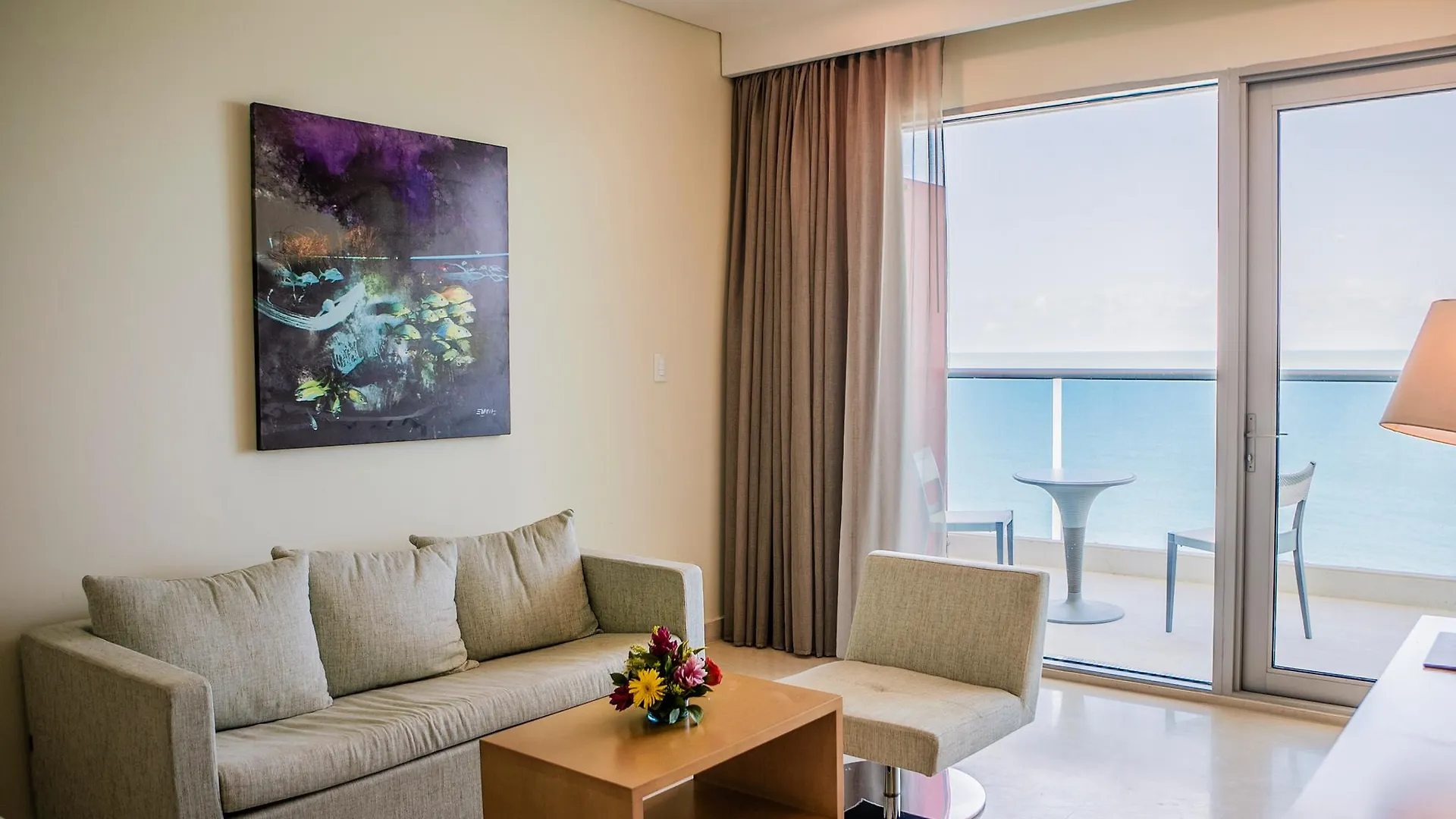 Hotel Las Americas Torre Del Mar Cartagena