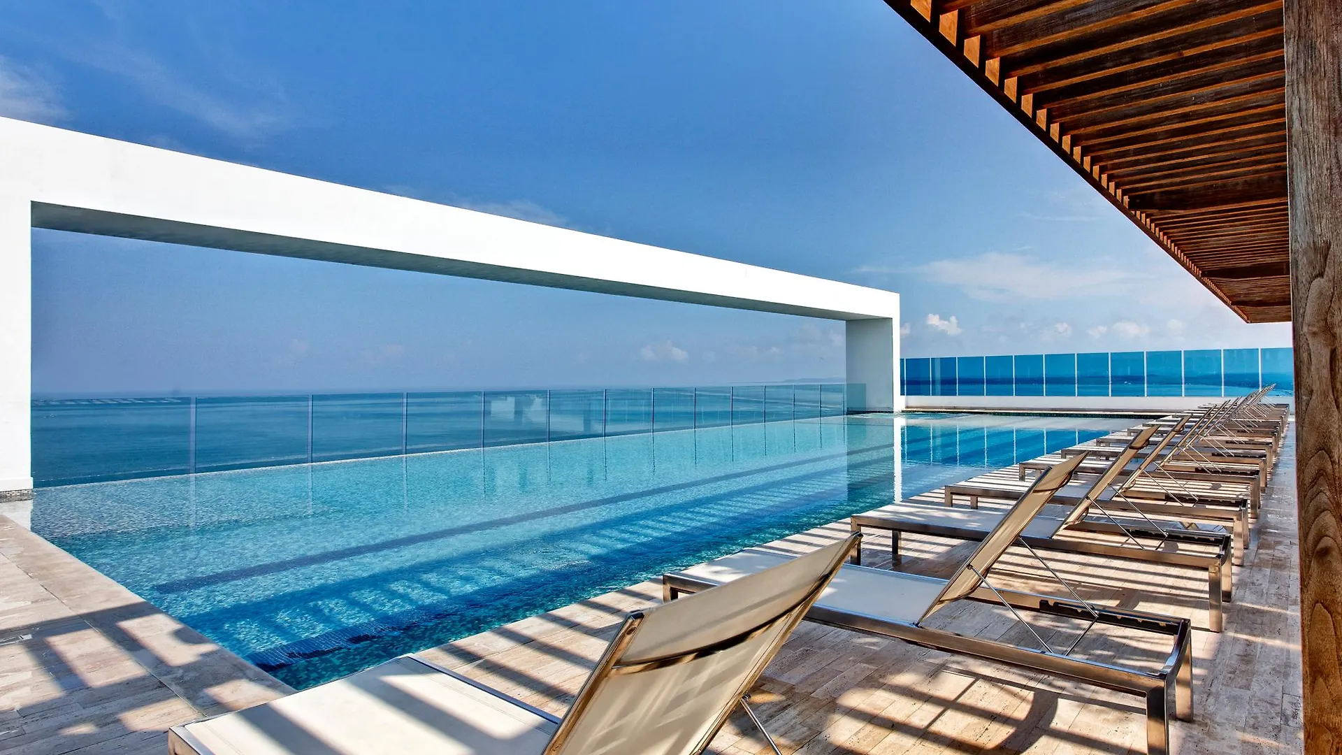 Las Americas Torre Del Mar Cartagena  Hotel